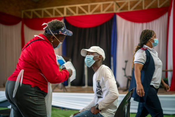 Covid-19 Omicron - La nervosité gagne les États-Unis