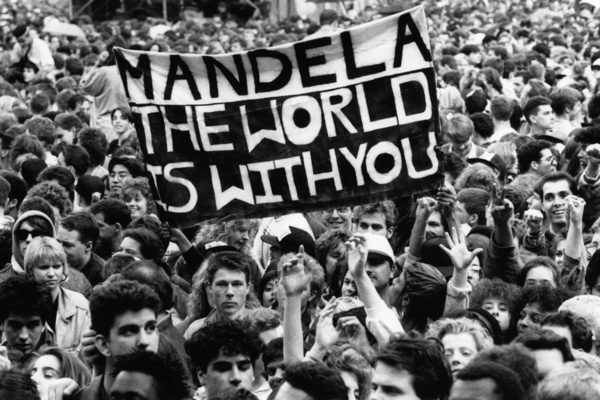 Afrique du Sud - L’apartheid, près de 50 ans de ségrégation légale Afrique du Sud - L’apartheid, près de 50 ans de ségrégation légale