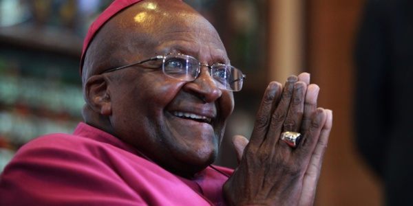 Afrique du Sud – Un torrent d’hommages pour l’icône anti-Apartheid Desmond Tutu, ses obsèques fixées à samedi