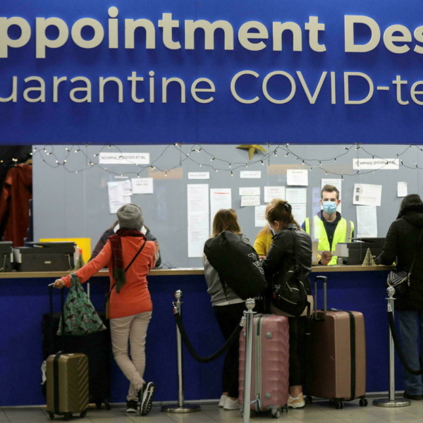 Omicron - Le risque reste «très élevé» selon l’OMS, multiplication des restrictions Omicron - Le risque reste «très élevé» selon l’OMS, multiplication des restrictions