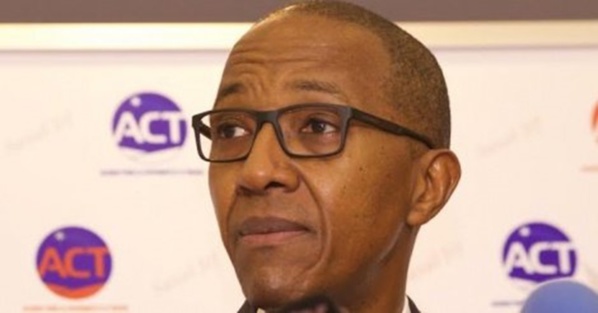 Abdoul Mbaye - « Les Sénégalais sont de plus en plus fatigués » (vœux de nouvel an) Abdoul Mbaye - « Les Sénégalais sont de plus en plus fatigués » (vœux de nouvel an)