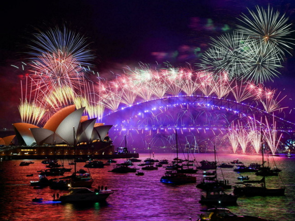 2022 - Le monde accueille la nouvelle année