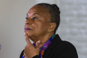 Présidentielle: Taubira appelle à voter Mélenchon pour "barrer la route" à l'extrême droite Présidentielle: Taubira appelle à voter Mélenchon pour "barrer la route" à l'extrême droite