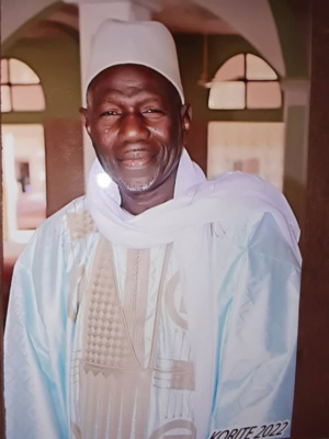 Cheikh Oumar Tall, directeur du mensuel d'informations islamiques "Al Yawmou - Le Jour" Cheikh Oumar Tall, directeur du mensuel d'informations islamiques "Al Yawmou - Le Jour"
