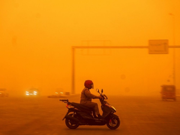 Nouvelle tempête de sable en Irak: aéroports, écoles et administrations fermés