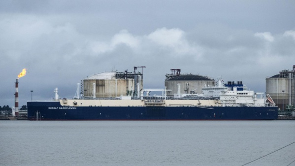 En 100 jours de guerre, la Russie a gagné 93 milliards d'euros via ses exports d'énergies fossiles