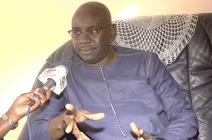 Moussa Taye (Taxawu Senégaal) Moussa Taye (Taxawu Senégaal)