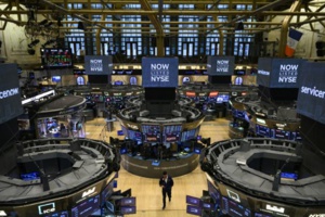 Wall Street termine en hausse et parvient enfin à rebondir