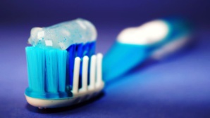 La composition des dentifrices dans le viseur de 60 Millions de consommateurs