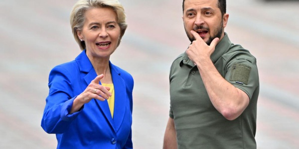 A Kiev, von der Leyen promet que l'UE soutiendra l'Ukraine "aussi longtemps qu'il le faudra" A Kiev, von der Leyen promet que l'UE soutiendra l'Ukraine "aussi longtemps qu'il le faudra"
