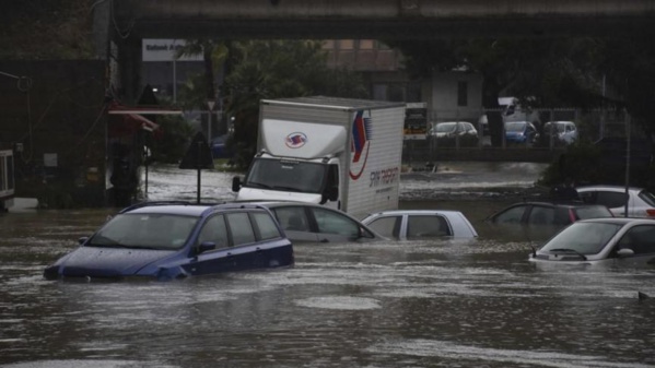 Italie: dix morts et quatre disparus lors de violentes intempéries