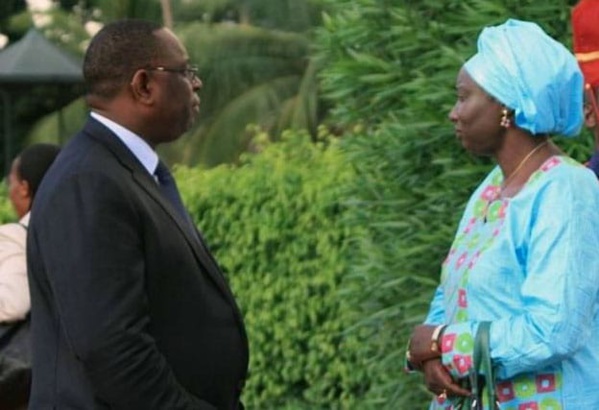 Aminata Touré : « Ma divergence avec Macky Sall, c’est le 3e mandat. Il n'y a pas droit. » Aminata Touré : « Ma divergence avec Macky Sall, c’est le 3e mandat. Il n'y a pas droit. »