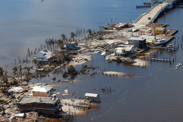 L’ouragan Ian laisse derrière lui une Floride dévastée L’ouragan Ian laisse derrière lui une Floride dévastée