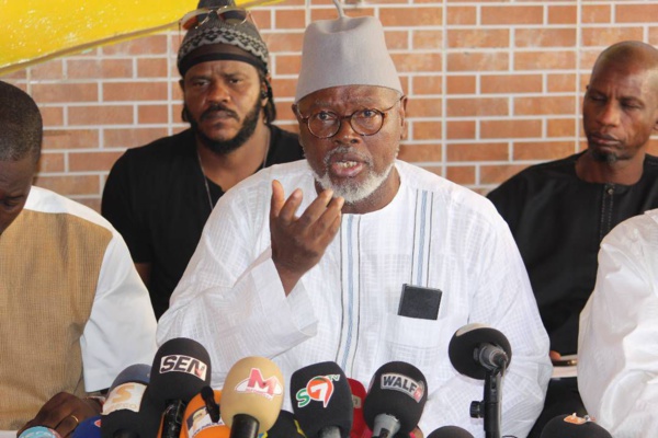 Alioune Tine, président de Afrikajom Center, une des associations signataires de l'appel au président Macky Sall