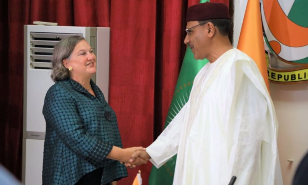 La sous-secrétaire d'Etat Victoria Nuland reçue à Niamey par le président Mohamed Bazoum en octobre La sous-secrétaire d'Etat Victoria Nuland reçue à Niamey par le président Mohamed Bazoum en octobre