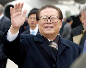 La Chine rend hommage à son ex-président Jiang Zemin La Chine rend hommage à son ex-président Jiang Zemin
