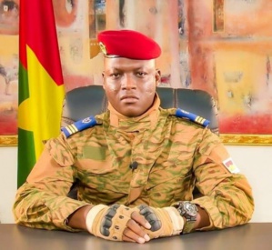 Burkina - «Le combat pour l’indépendance totale a commencé », selon le capitaine Traoré Burkina - «Le combat pour l’indépendance totale a commencé », selon le capitaine Traoré