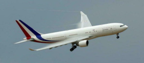 Coupe du monde : les deux allers-retours d'Emmanuel Macron au Qatar ont coûté environ 500 000 euros selon Le Point