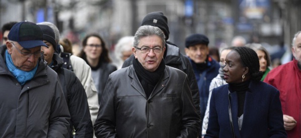 Meurtres racistes à Paris : Bayou s’indigne contre un "attentat", Mélenchon exige la saisie du parquet antiterroriste Meurtres racistes à Paris : Bayou s’indigne contre un "attentat", Mélenchon exige la saisie du parquet antiterroriste