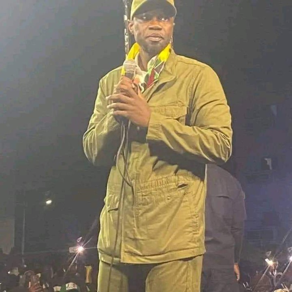 Un raz-de-marée humaine de grande ampleur à Keur Massar, amplifiée par une suspecte coupure de l'électricité !