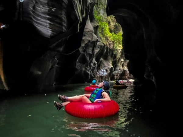 En Colombie, l'ancien canyon des guérilleros révèle sa beauté En Colombie, l'ancien canyon des guérilleros révèle sa beauté