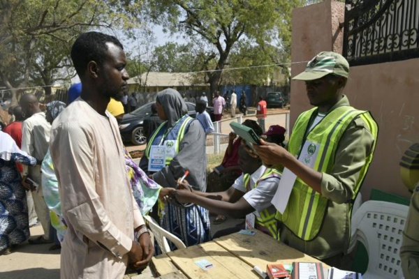 Les Nigérians votent pour élire leur prochain président
