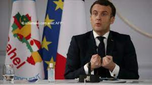 Macron prône "l'humilité" en Afrique et refuse la "compétition" stratégique Macron prône "l'humilité" en Afrique et refuse la "compétition" stratégique