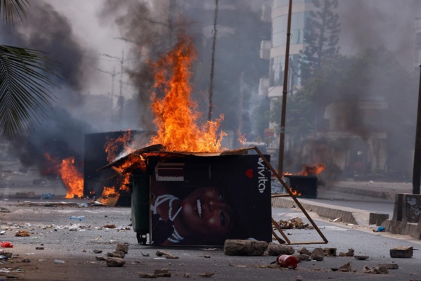 Une des nombreuses images violentes de ce 16 mars 2023 à Dakar