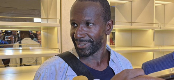 Le journaliste Olivier Dubois, ici à Niamey après sa libération le 20 mars 2023