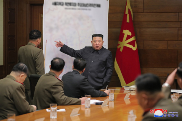 Pyongyang décide de multiplier la force de dissuasion de guerre (KCNA)
