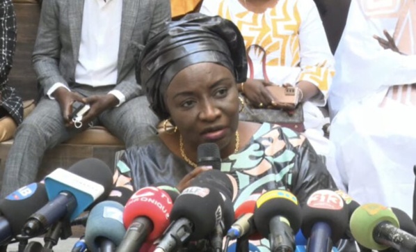 « Dialogue politique » : Aminata Touré annonce les résultats attendus du « deal » entre le Pds et le président Macky Sall « Dialogue politique » : Aminata Touré annonce les résultats attendus du « deal » entre le Pds et le président Macky Sall