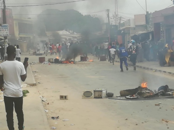 Des morts de Ziguinchor à Dakar
