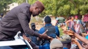 Yewwi askan wi condamne les attaques contre le convoi d'Ousmane Sonko, exige la préservation de "son intégrité physique" Yewwi askan wi condamne les attaques contre le convoi d'Ousmane Sonko, exige la préservation de "son intégrité physique"