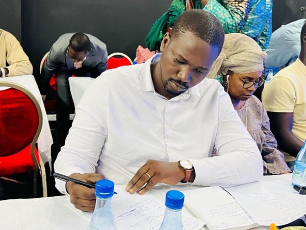 Aliou Sané : « La démission de Macky Sall, seule exigence pour sauver notre cher Sénégal ! » Aliou Sané : « La démission de Macky Sall, seule exigence pour sauver notre cher Sénégal ! »