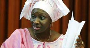 Révision annoncée du procès de Karim Wade : Aminata Touré dans tous ses états Révision annoncée du procès de Karim Wade : Aminata Touré dans tous ses états