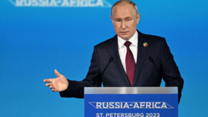 Vladimir Poutine à l'ouverture du Sommet Russie-Afrique le 27 juillet 2023 à Saint-Pétersbourg Vladimir Poutine à l'ouverture du Sommet Russie-Afrique le 27 juillet 2023 à Saint-Pétersbourg