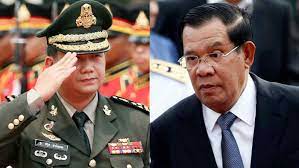 Le fils Hun Manet (g) et le père Hun Sen