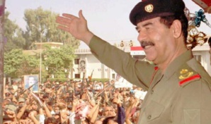 « Boucliers humains » de Saddam Hussein - Le gouvernement britannique et British Airways attaqués en justice « Boucliers humains » de Saddam Hussein - Le gouvernement britannique et British Airways attaqués en justice