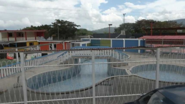 Venezuela - Des bars et des piscines dans une prison reprise par les autorités Venezuela - Des bars et des piscines dans une prison reprise par les autorités