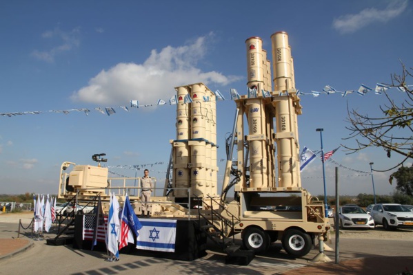L'Allemagne scelle avec Israël un accord "historique" sur l'achat du bouclier antimissiles Arrow L'Allemagne scelle avec Israël un accord "historique" sur l'achat du bouclier antimissiles Arrow