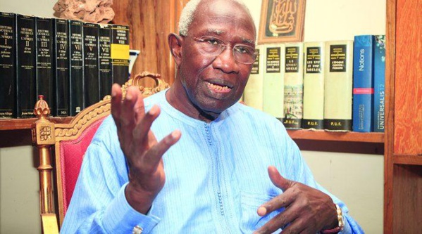 Hommage au Professeur Iba Der Thiam : deuxième partie de la trajectoire professionnelle et militante du citoyen historien Hommage au Professeur Iba Der Thiam : deuxième partie de la trajectoire professionnelle et militante du citoyen historien