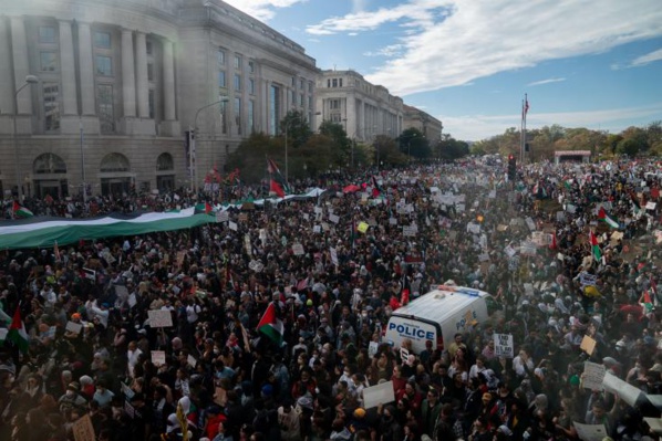 A Washington, des milliers de manifestants dénoncent le soutien de "Joe le génocidaire" à l'agression israélienne contre Gaza