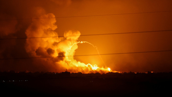 Gaza - Israël coupe à nouveau les communications intensifie ses bombardements Gaza - Israël coupe à nouveau les communications intensifie ses bombardements