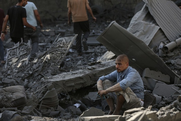 Gaza : le nombre de morts palestiniens dépasse les 11.000