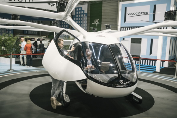 Les taxis volants prêts à décoller au Salon aéronautique de Dubaï