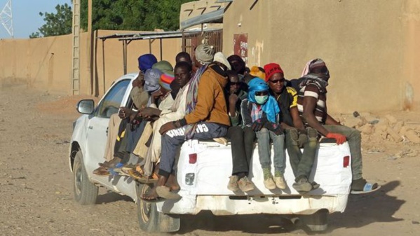 Niger : Les autorités militaires abrogent une loi criminalisant le trafic de migrants Niger : Les autorités militaires abrogent une loi criminalisant le trafic de migrants