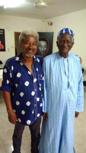 Diagne Fodé Roland (g) avec le doyen Alla Kane Diagne Fodé Roland (g) avec le doyen Alla Kane