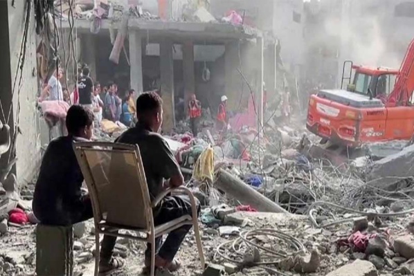 Le rapporteur de l'ONU affirme que les actions d'Israël à Gaza font écho aux massacres de Srebrenica et du Rwanda Le rapporteur de l'ONU affirme que les actions d'Israël à Gaza font écho aux massacres de Srebrenica et du Rwanda