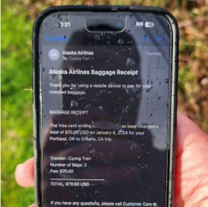 INSOLITE - Un smartphone tombé du Boeing d'Alaska Airlines survit à 5.000 mètres de chute INSOLITE - Un smartphone tombé du Boeing d'Alaska Airlines survit à 5.000 mètres de chute
