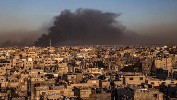 Gaza sous les bombes israéliennes Gaza sous les bombes israéliennes